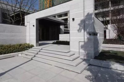 ���Ӥ���ɫ��ʯ���֤��¤���Τ����Ҫ�����