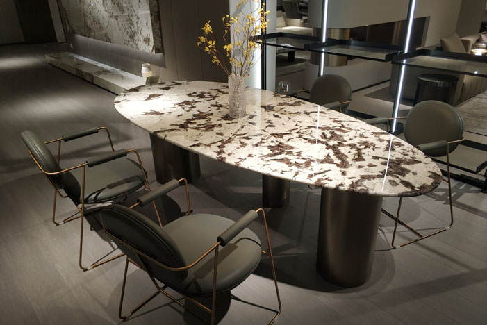 石材餐桌的一些相关特性及优点
